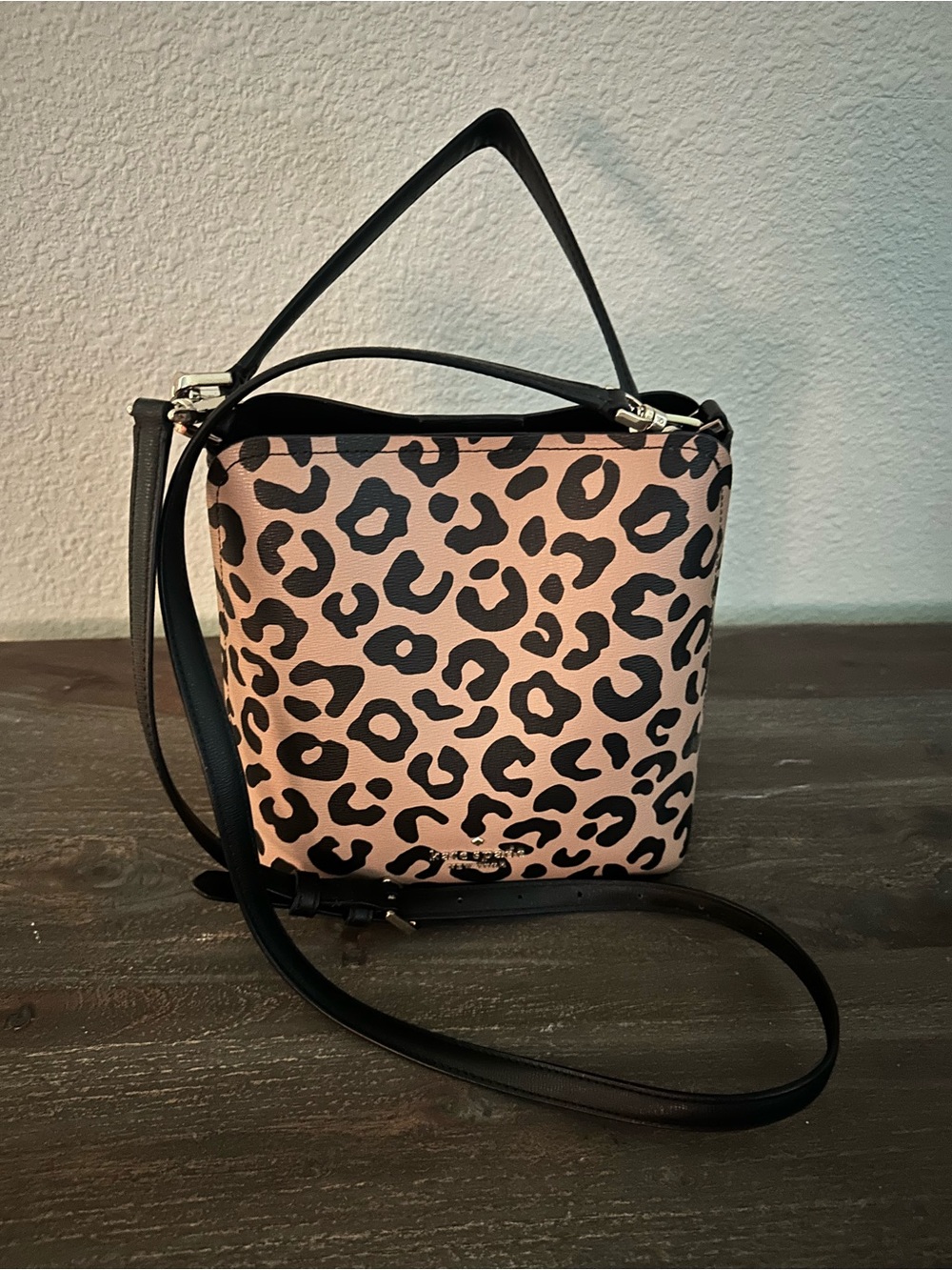 Kate Spade Darcy Leopard bucket bag